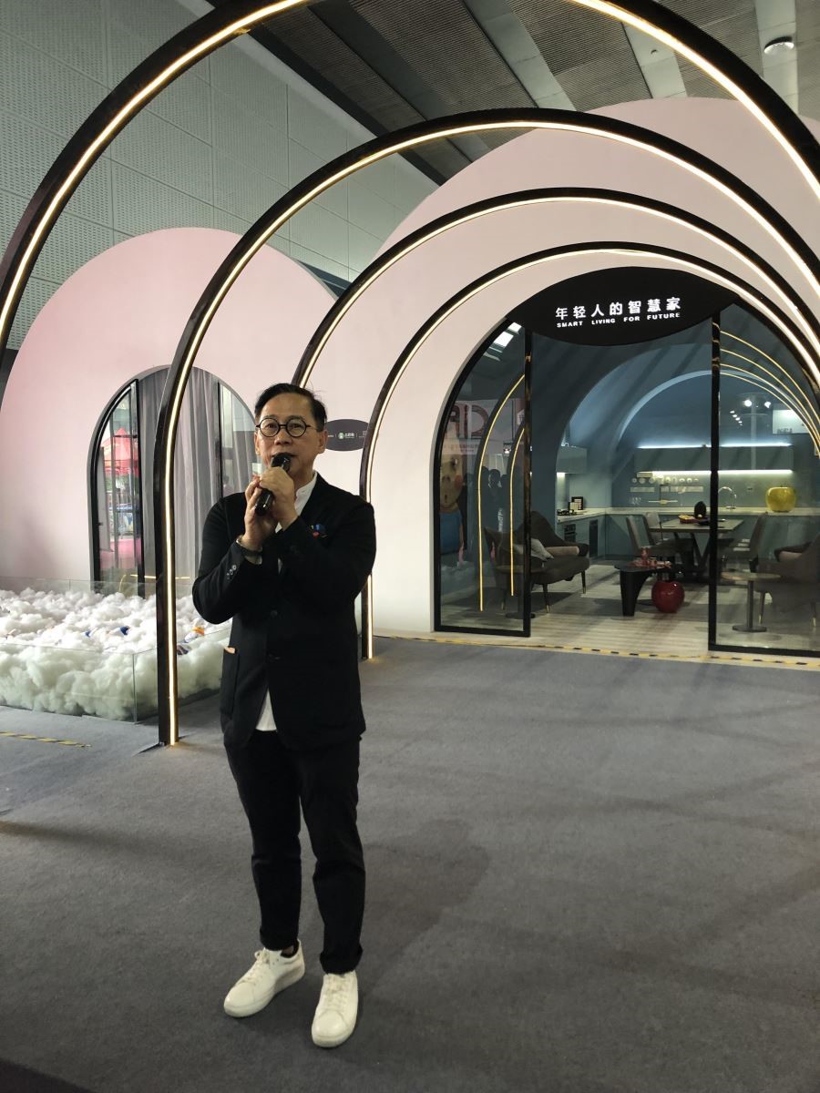 香港设计大师梁景华。 香港设计大师梁景华。