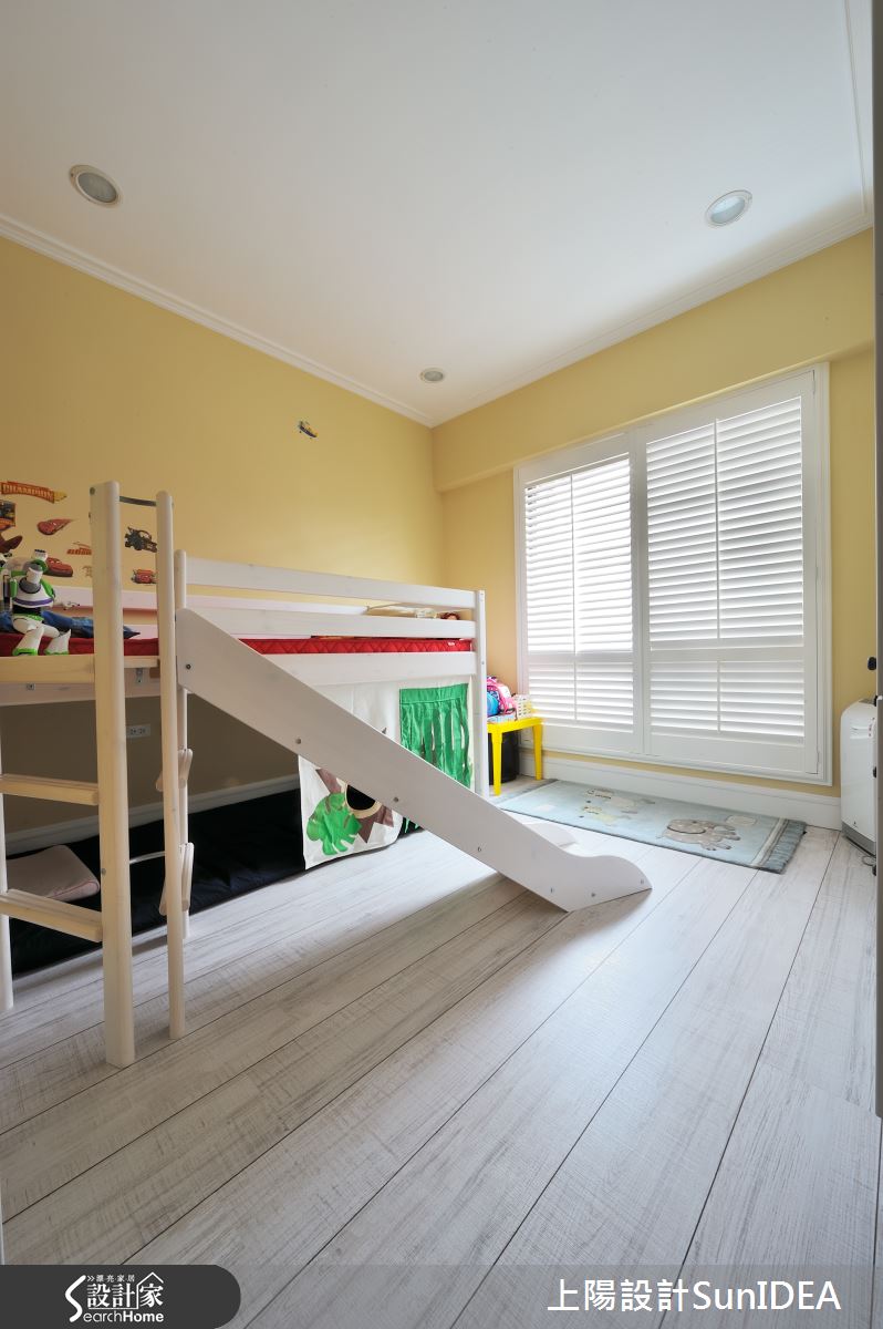 50 of 343 #儿童房#窗户#天花板#床#窗帘#地毯#窗帘