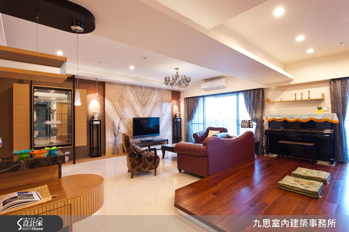 空间全然开放，展现大宅豪气氛围