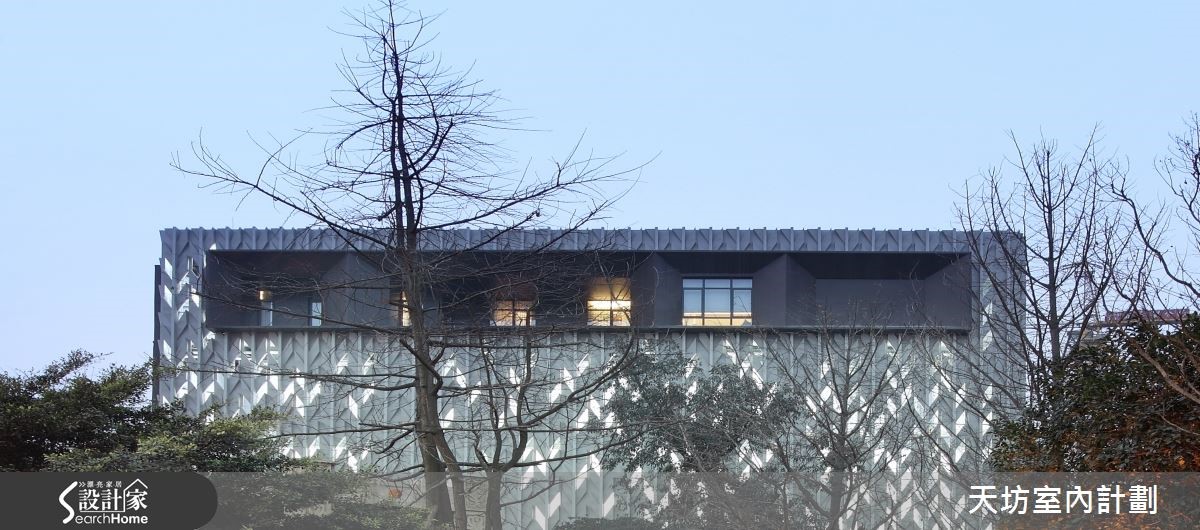 凝聚当代文化精华，新东方剪裁建筑